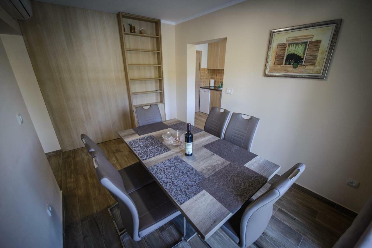 Apartment Vrutak Kotor Zewnętrze zdjęcie